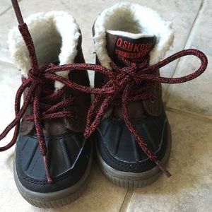 Oshkosh boots